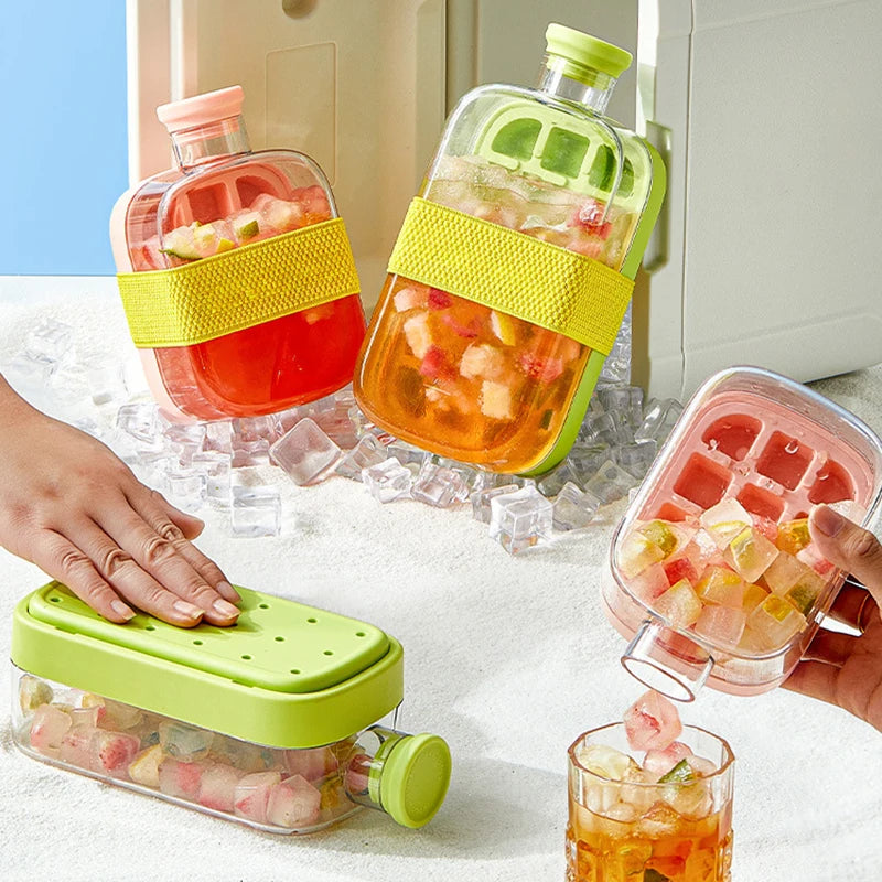 Ice Tray Ice Cube Mold Press Ice Maker With Lid 2-in-1 Ice Cube Bottle
